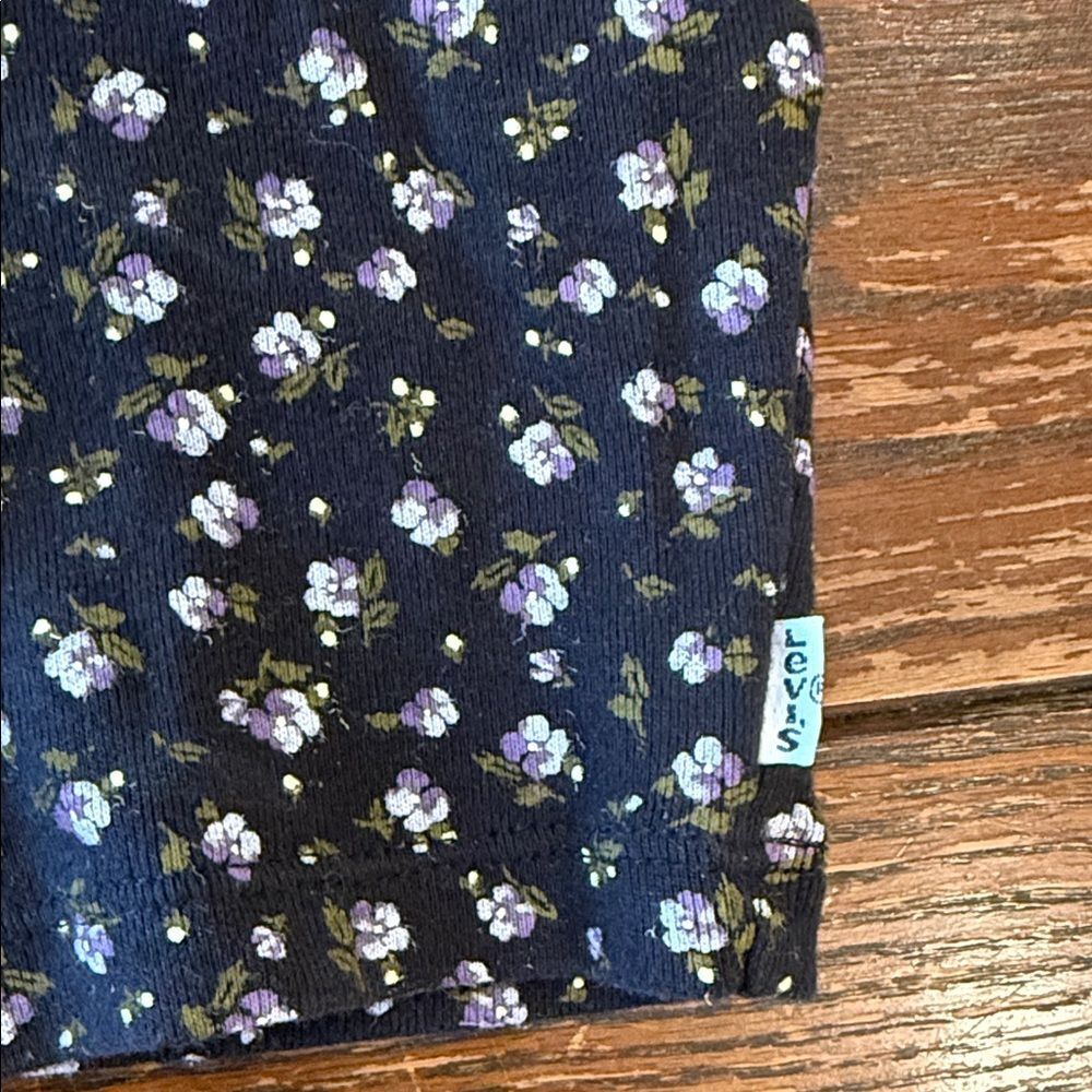 Levi’s Floral Crop Top Large Navy Ditsy Print Puff Sleeve Scoop Neck - Picture 3 of 5